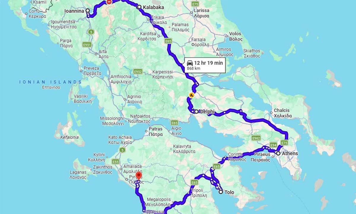 Greece-Tour-through-Ioannina,-Meteora-and-Delphi